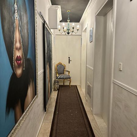 La Dolce Vita Luxury II Apartments With Best Free Private Parking In Center Pula Exterior photo